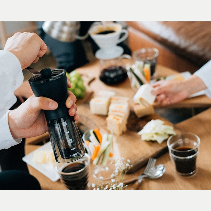 Hario Mini Slim Plus Coffee Mill - Máy xay cà phê cầm tay lưỡi gốm - Ảnh 3